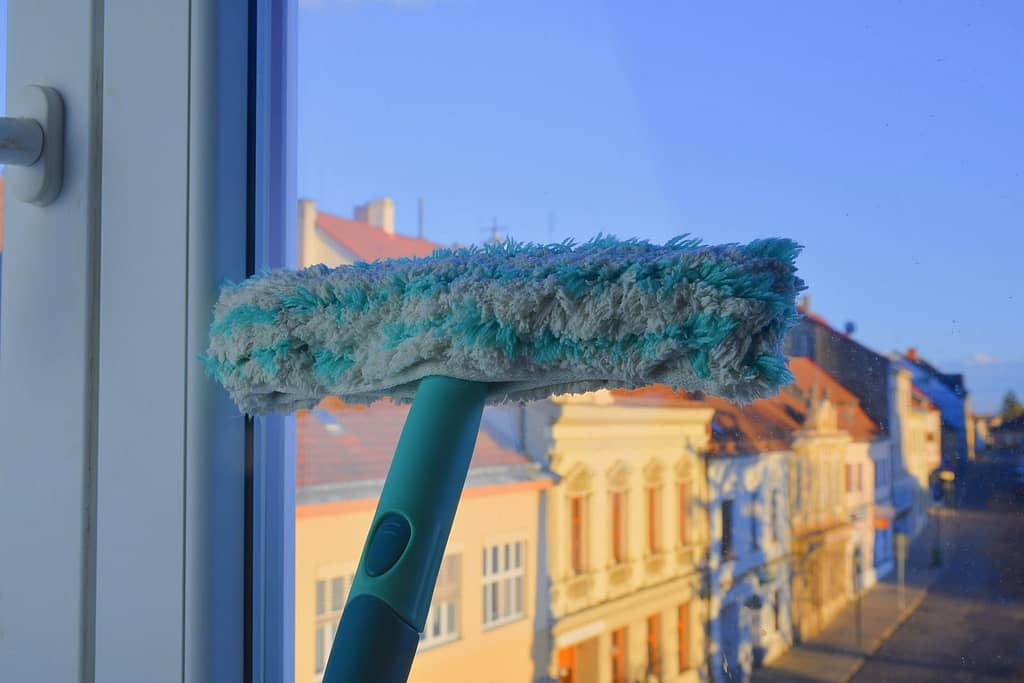 Best Outdoor Window Cleaner